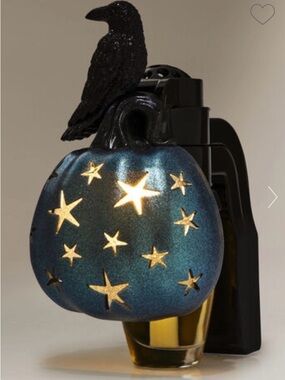 Bath & Body Works SPOOKY PUMPKIN RAVEN NIGHTLIGHT HALLOWEEN Wallflower Plug 🎃
